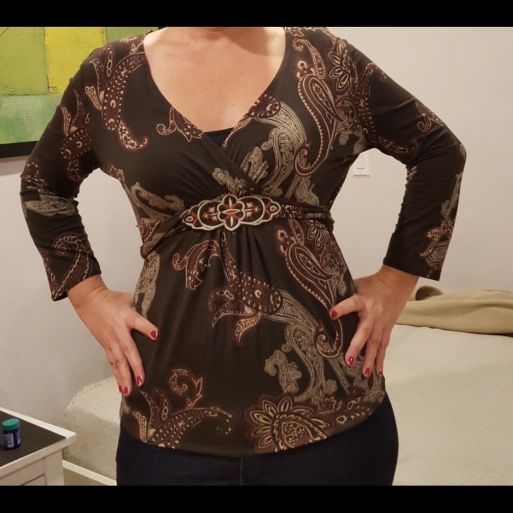 💕ANNE TAYLOR💕 Vneck Back Tie Pattern Blouse